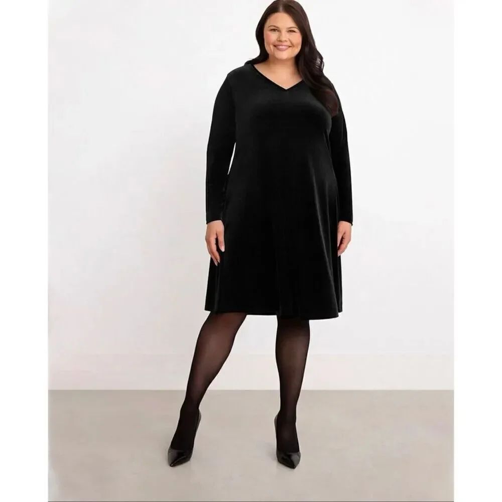Sympli Women’s Savvy V Neck Black Velour Trapeze Dress